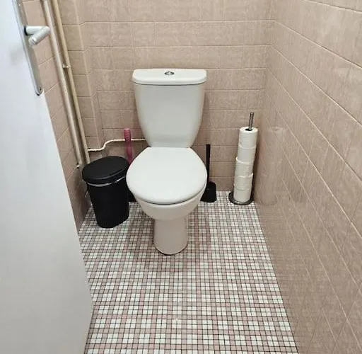 Econmic In A Private *